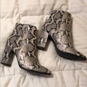 Seychelles snake print bootie